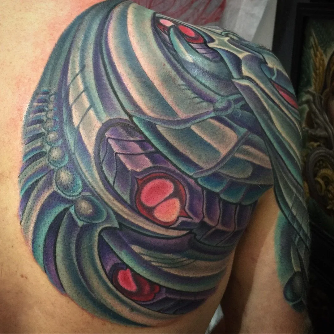 Biomechanical shoulder blade tattoo by Terry Ribera, San Diego